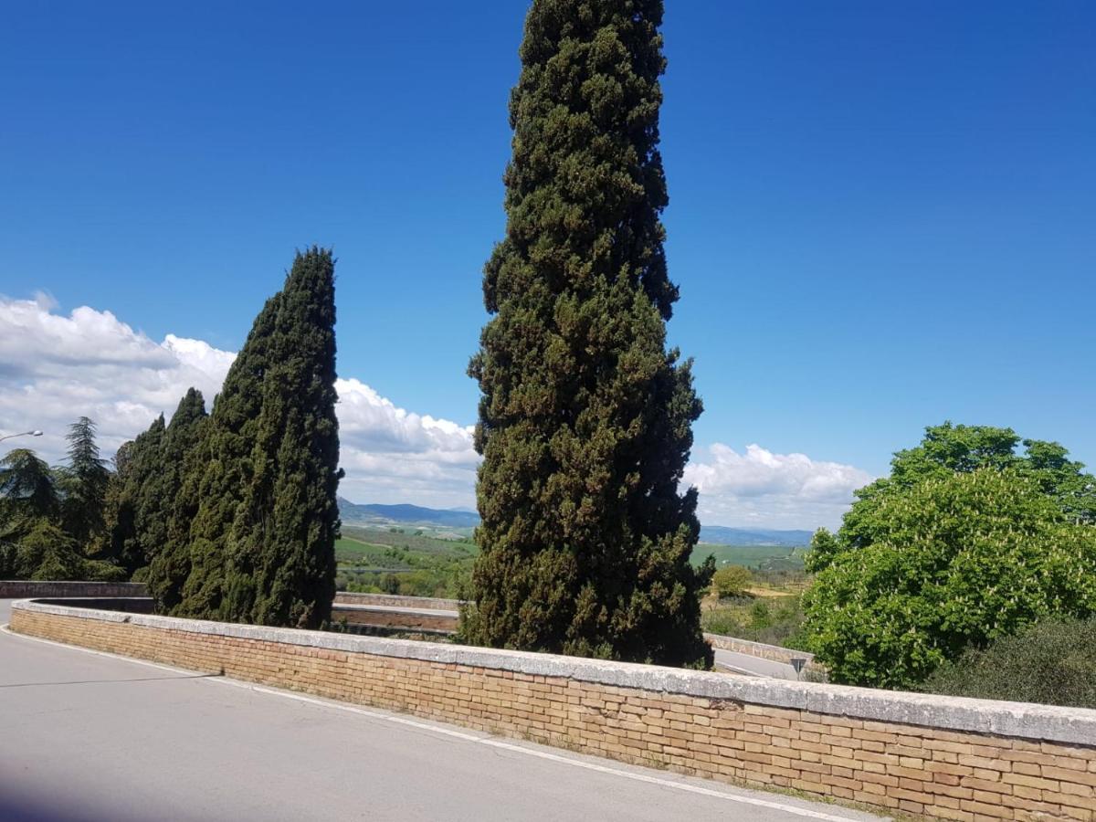 Hotel Dimora In Francigena San Quirico dʼOrcia Exterior foto