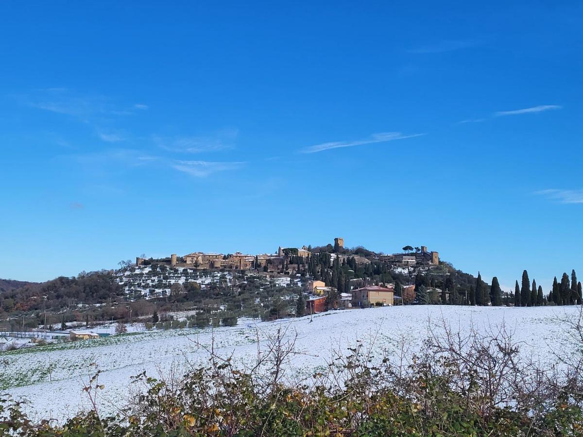 Hotel Dimora In Francigena San Quirico dʼOrcia Exterior foto